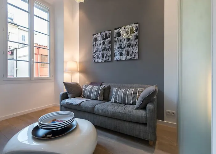 شقة Magnificent Loft - Very *